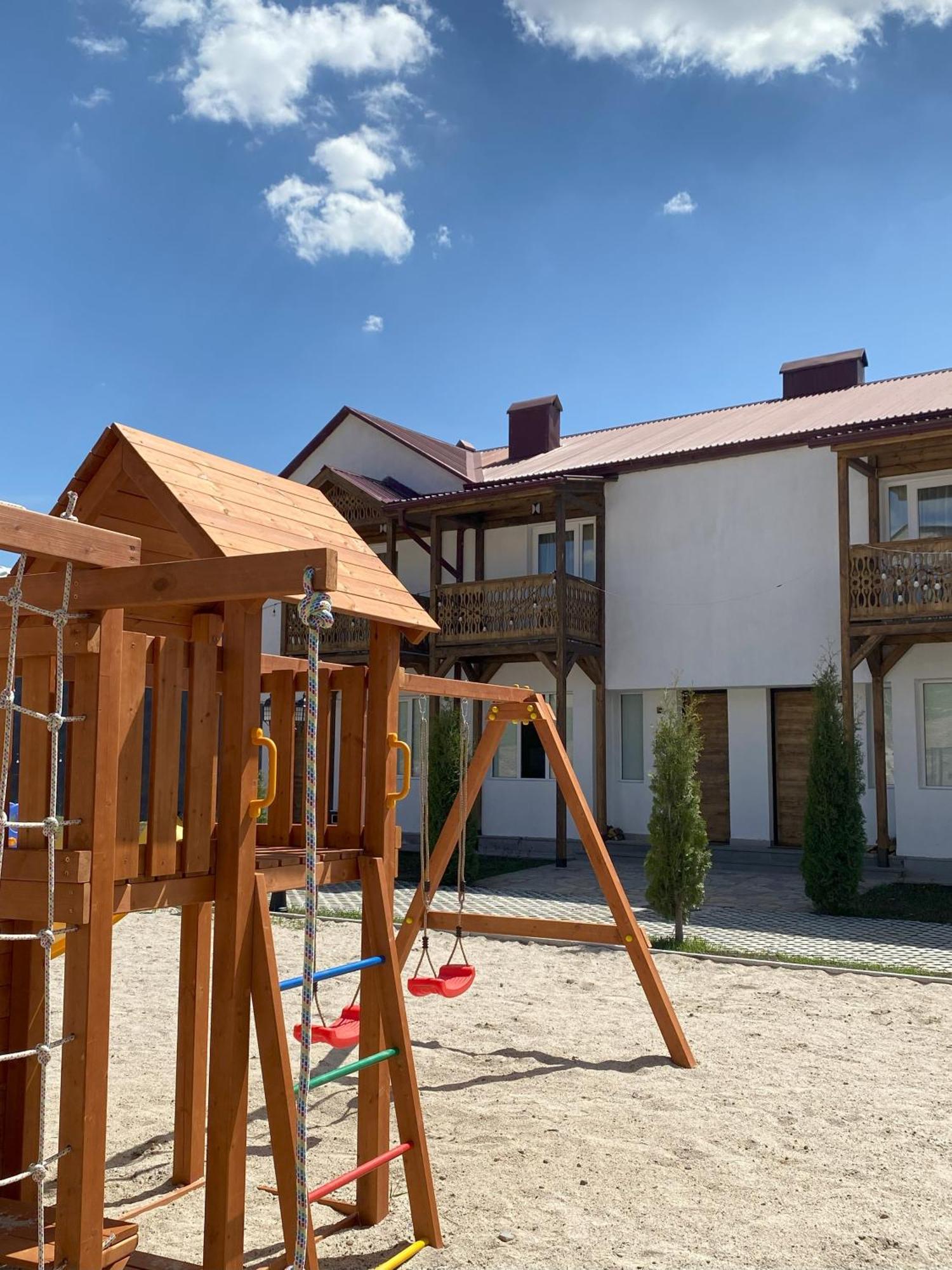 Motives Inn Dilidżan Zewnętrze zdjęcie